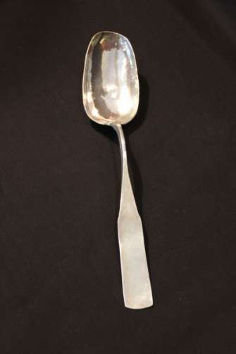 Cucharas, cucharones antiguas de plata pura