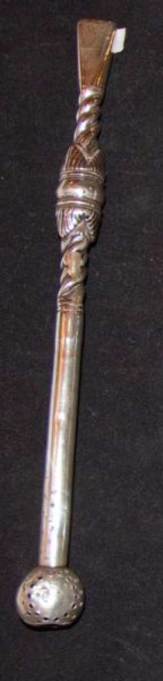 Antique bulbs/ Bombillas, realized in pure silver