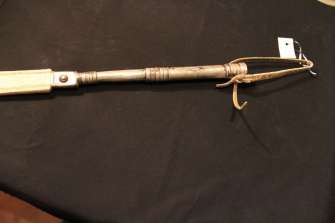 tool to punish the animal, Talero, rebenque, azote.