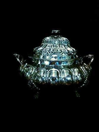 Tureen