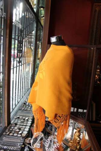 Alpaca shawl